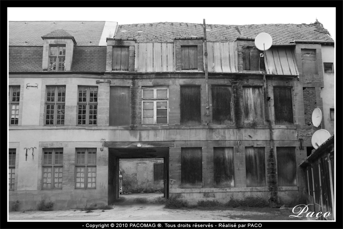 photos d'arrires cours de Sedan place capel